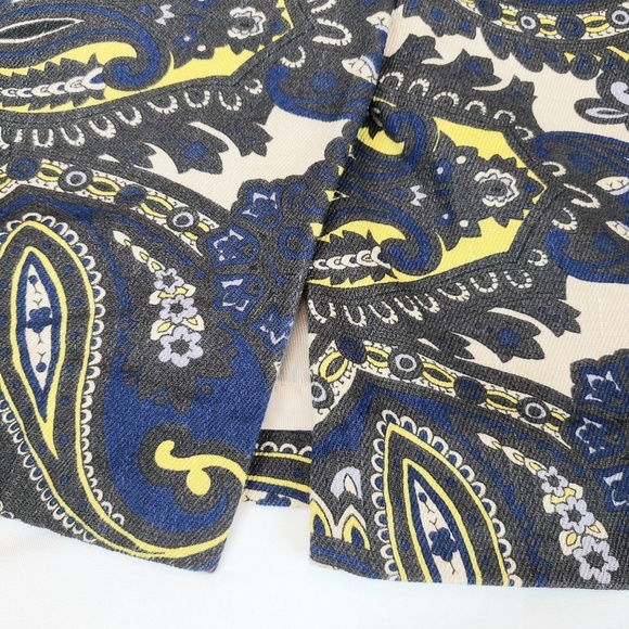 ✔️ Ann Taylor Loft Skirt - Beautiful design - Picture 7 of 8